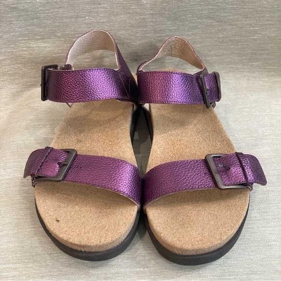 REVITALIGN Sz 8  Excursion Sugar Plum Metallic Velcro Closure Comfort Sandals - Picture 2 of 11
